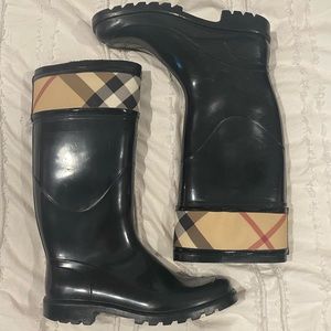 Burberry rain boots